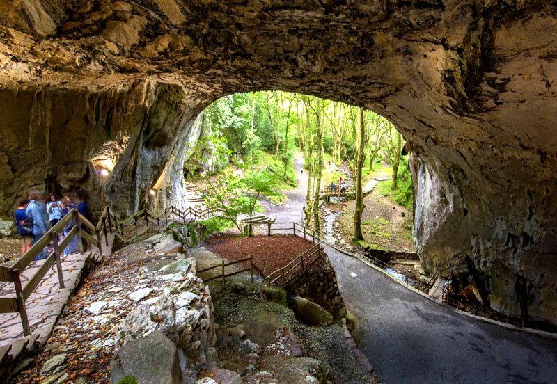 Cuevas de Zugarramurdi, Urdax y Mendukillo